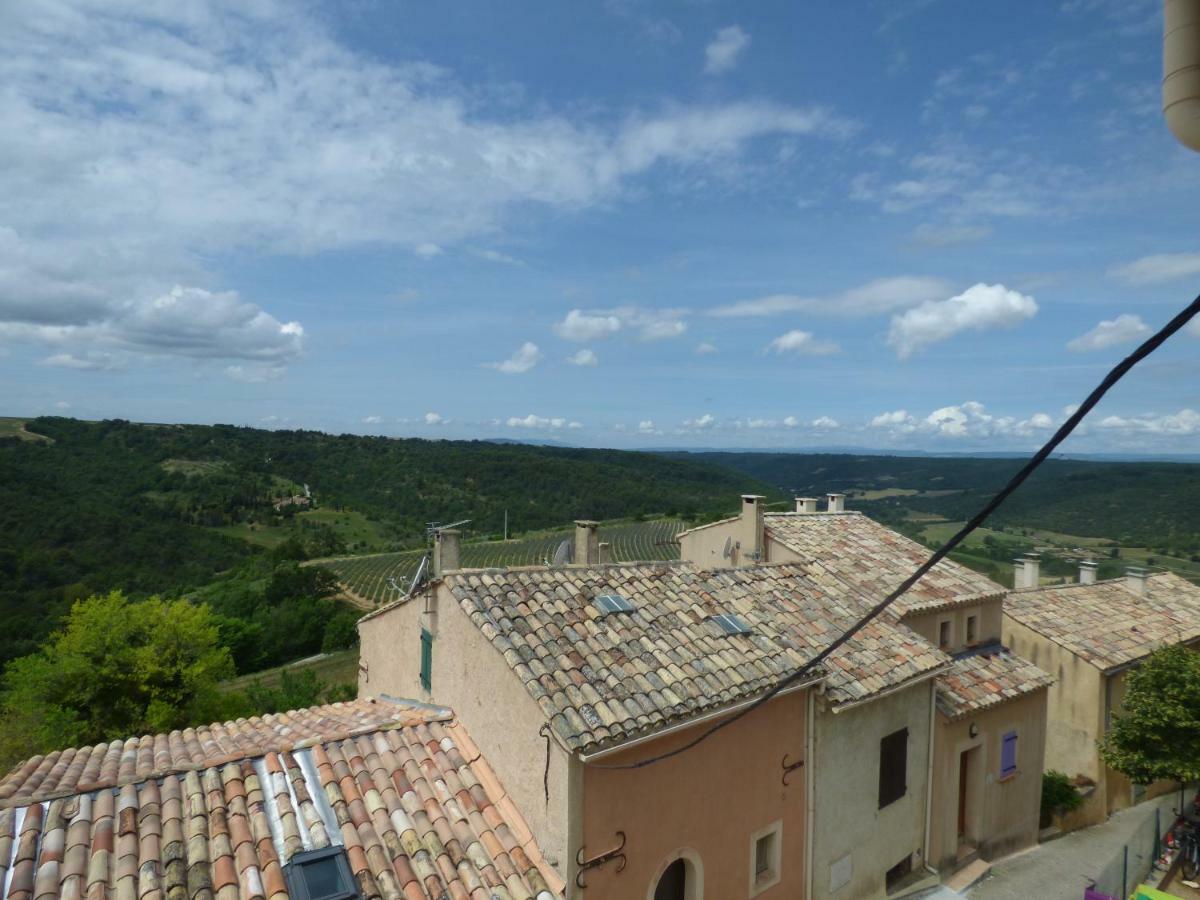 Le Gite De Dedee Entrevennes Bagian luar foto
